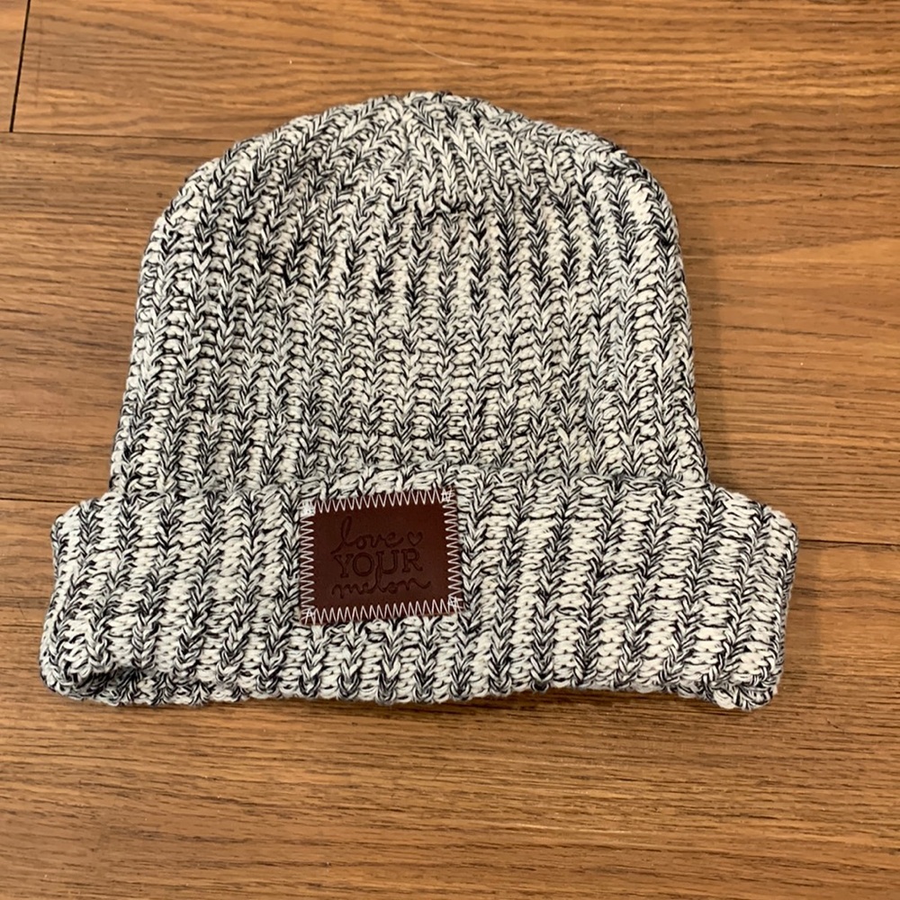 LOVE YOUR MELON BLACK SPECKLED BEANIE